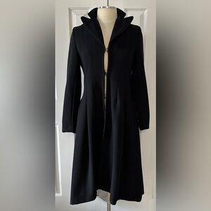 Joeoy Black Wool-Blend Lapel Swallowtail Coat – Fits Sizes Small or Medium